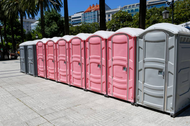 Best VIP or Luxury Restroom Trailers  in Trion, GA